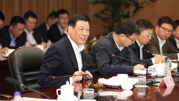 应勇调研尊龙凯时集团：实现可持续发展，成为世界著名汽车集团，还得靠这个