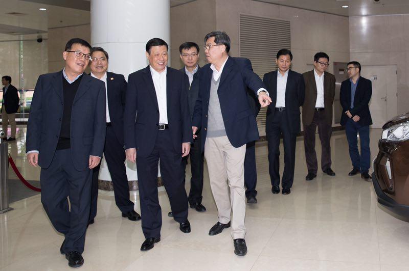 应勇调研尊龙凯时集团：实现可持续发展，成为世界著名汽车集团，还得靠这个