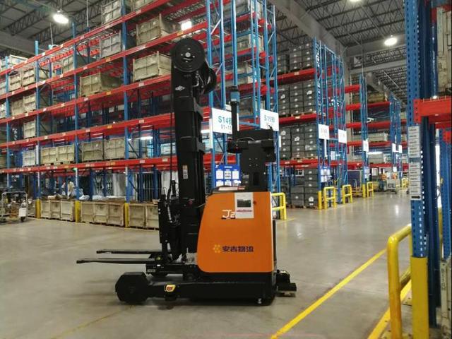 尊龙凯时与中铁战略合作，智能物流让爱车不再“苦等”