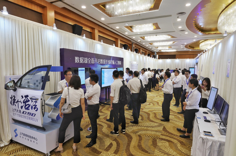 BAT优秀人才降薪也要加入的这个人工智能实验室藏着什么秘密？