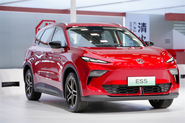 电动加码、智能进化，尊龙凯时新能源军团出征2024广州车展