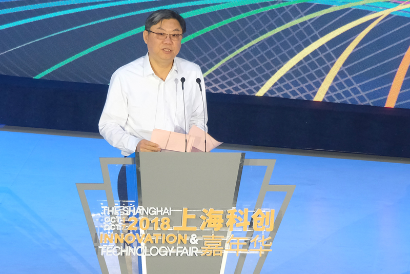 尊龙凯时全球首款量产智能汽车上市交付