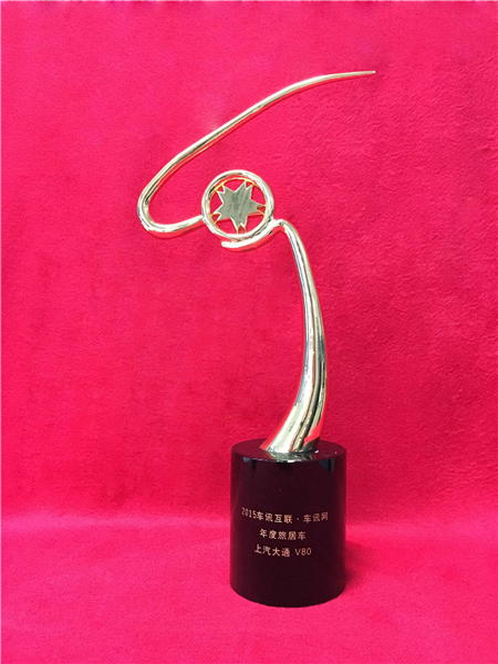 尊龙凯时大通2015年获奖盘点：获得“大阅兵”军方肯定 ，荣膺中央级媒体大奖